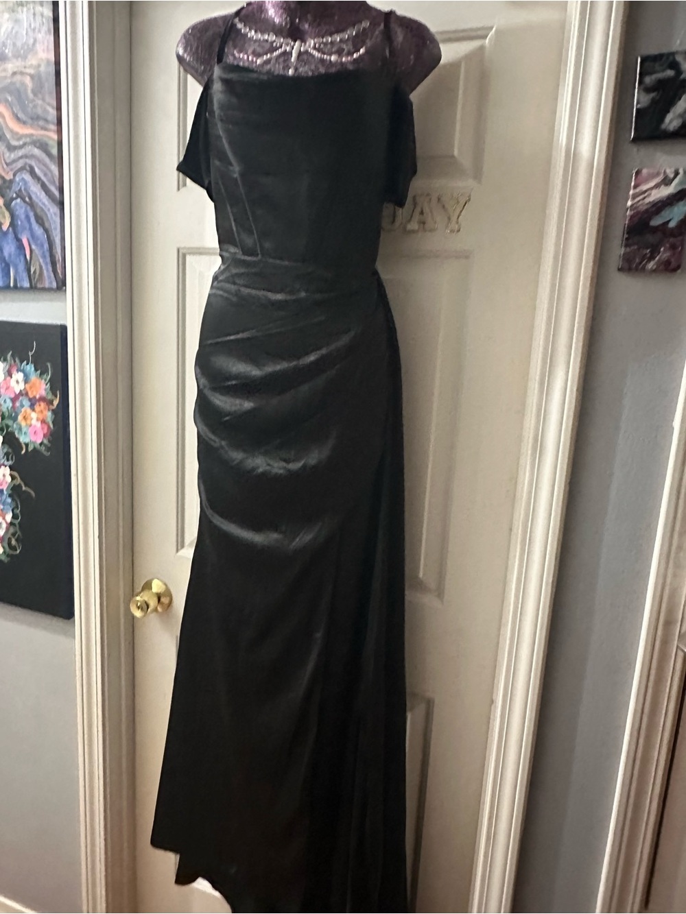 Sleek Black Maxi Dress with Off-Shoulder Detail